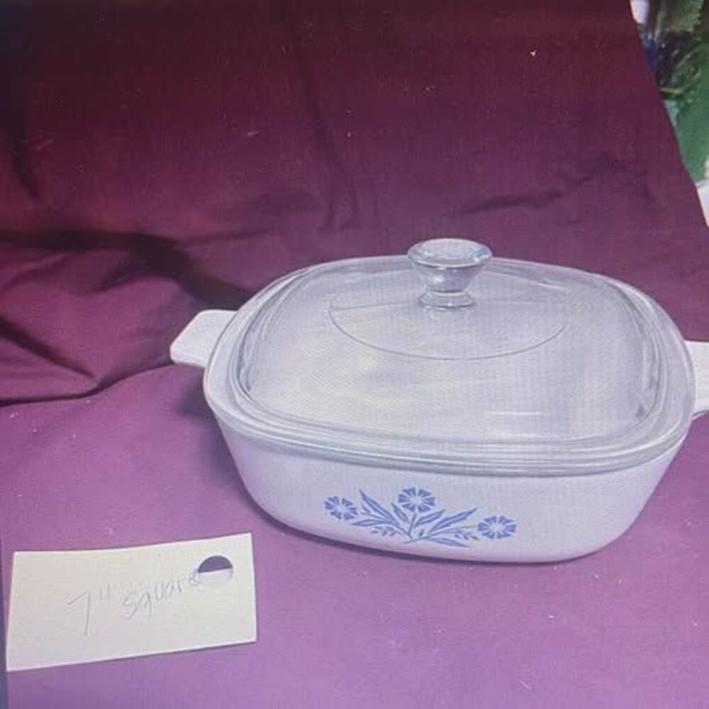 Vintage Corning Ware Blue Cornflower 1 Quart Casserole Dish P-1-B with Lid